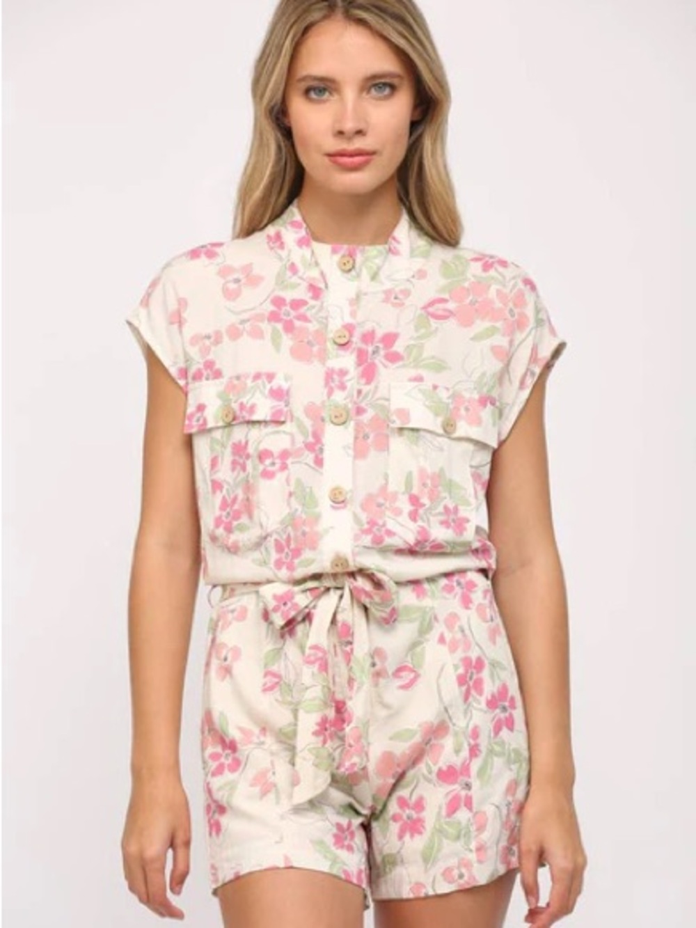NWT Wise M Premium Boutique Floral Tie-Waist Romper in Cream and Pink